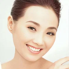 Maple Hui Chau-Yi