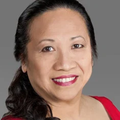 Carolyn Fe