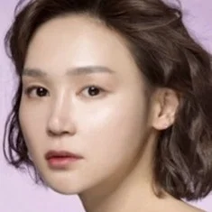 Yoon Ji-hye