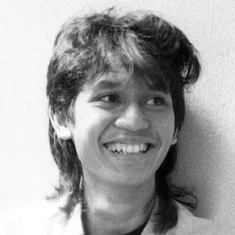 Hilman Hariwijaya
