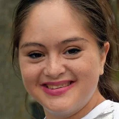 Mayane Sarah El Baze