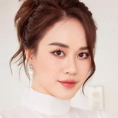 Mai Phương