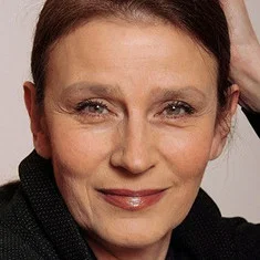 Елена Сафонова