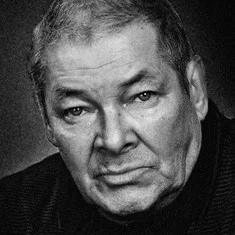 Юрий Перов