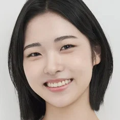 Shin Hye-ji