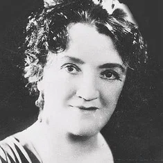 Marie Ault