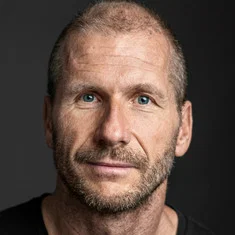 Stefan Larsson