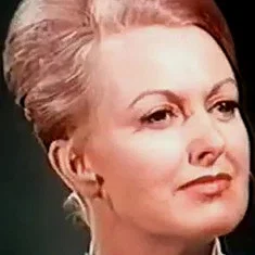 Margo Lee