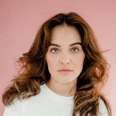 Leslie-Vanessa Lill