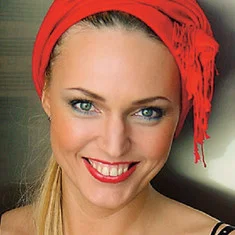 Алла Довлатова