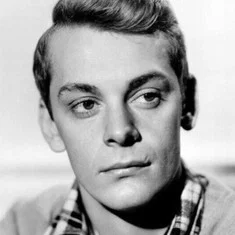 Carleton Carpenter