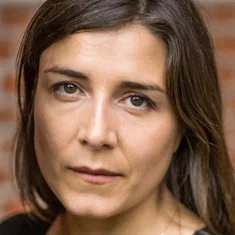 Alejandra Theus