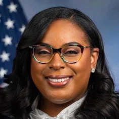 LaMonica McIver
