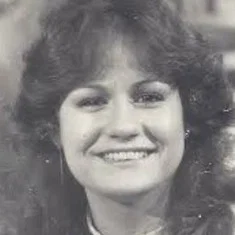 Suzy Camacho