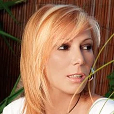 Dela Foskolou
