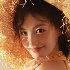 姬钰鸿