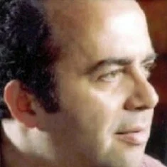 Carlos César