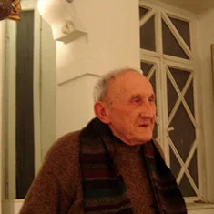 Tonguç Yaşar
