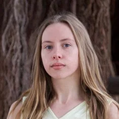 Isabelle Faus