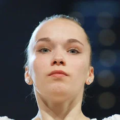Lucie Henna