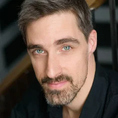 Nicola-Frank Vachon