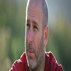 חנוך דאום