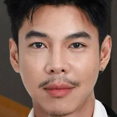 Job Yosatorn Konglikit
