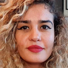Suzannah Mirghani