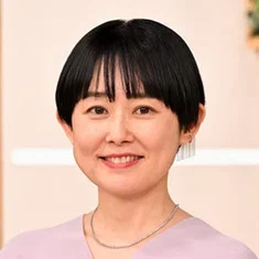 岩田 まこ都