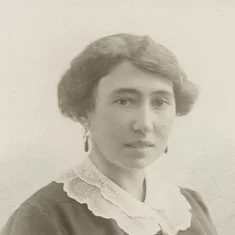 Harriet Bloch