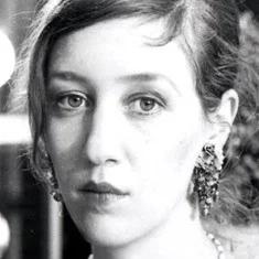 Oona Mosna