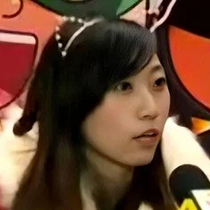 李薇薇