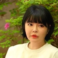 지영