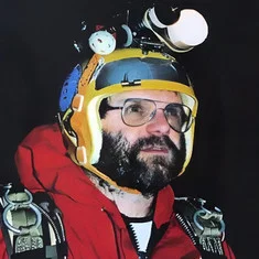 Leo Dickinson