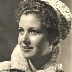 Lolita Valcárcel