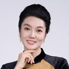 罗佳欣