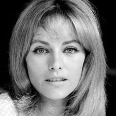 Nathalie Delon