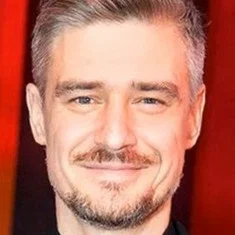 Константин Золотарёв