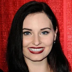 Ariel Teal Toombs