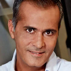 Memet Özer
