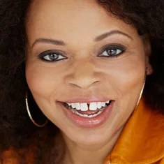 Selena Nelson