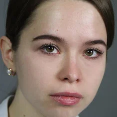 Анна Добронравова