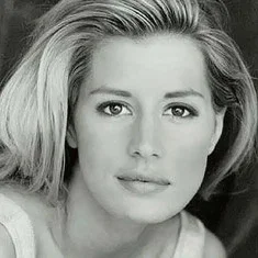 Rowanne Brewer