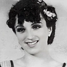 Elsa Martínez