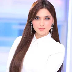 Yasmine Ezz