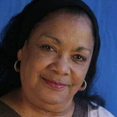 Aurora Basnuevo