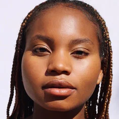 Adanna Unigwe