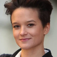 Lena Schömann
