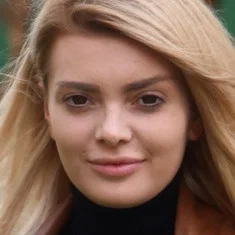 Ella Dvornik