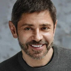 Валерий Николаев